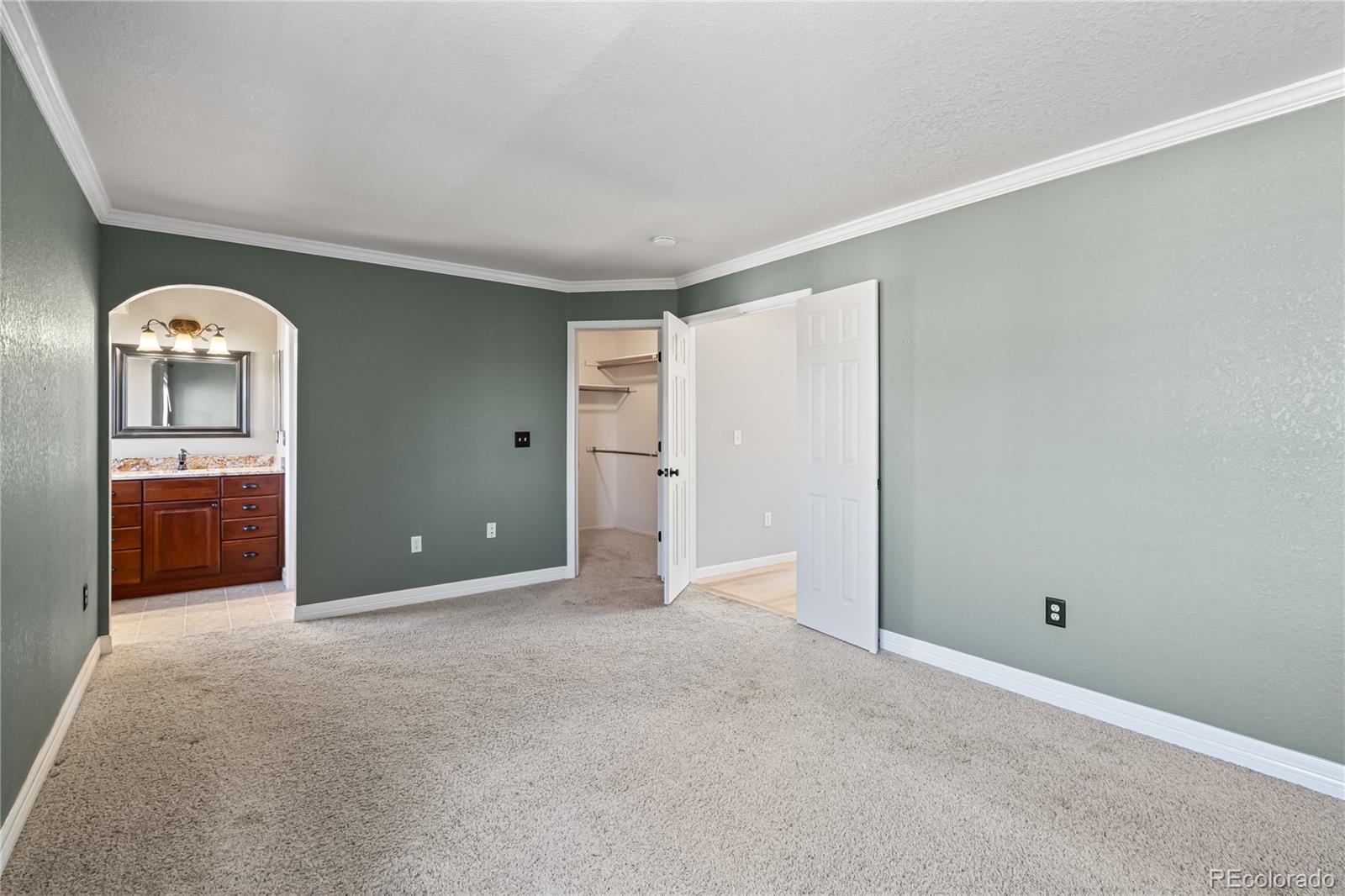 10880 Mount Bross Way