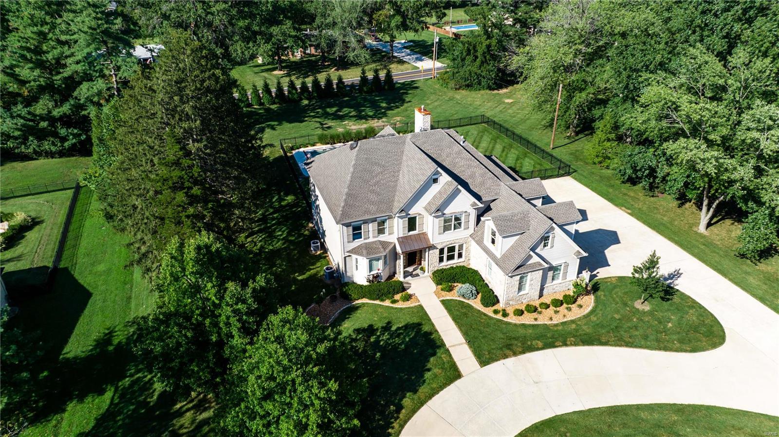 734 Champeix Lane