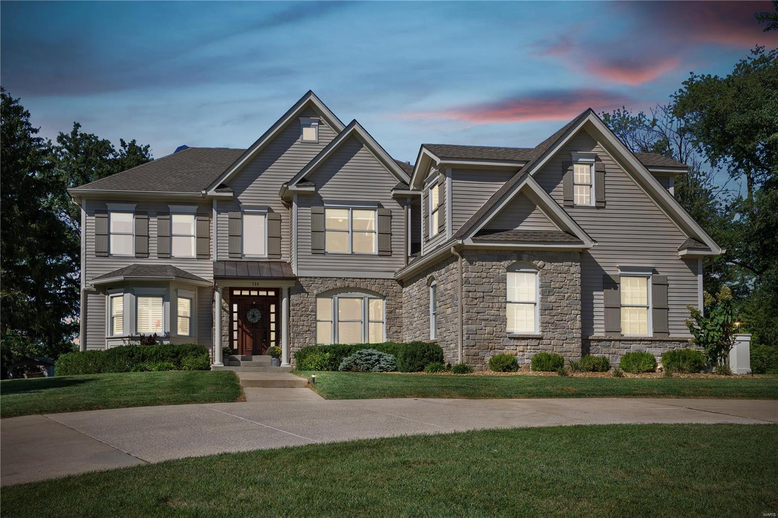 734 Champeix Lane