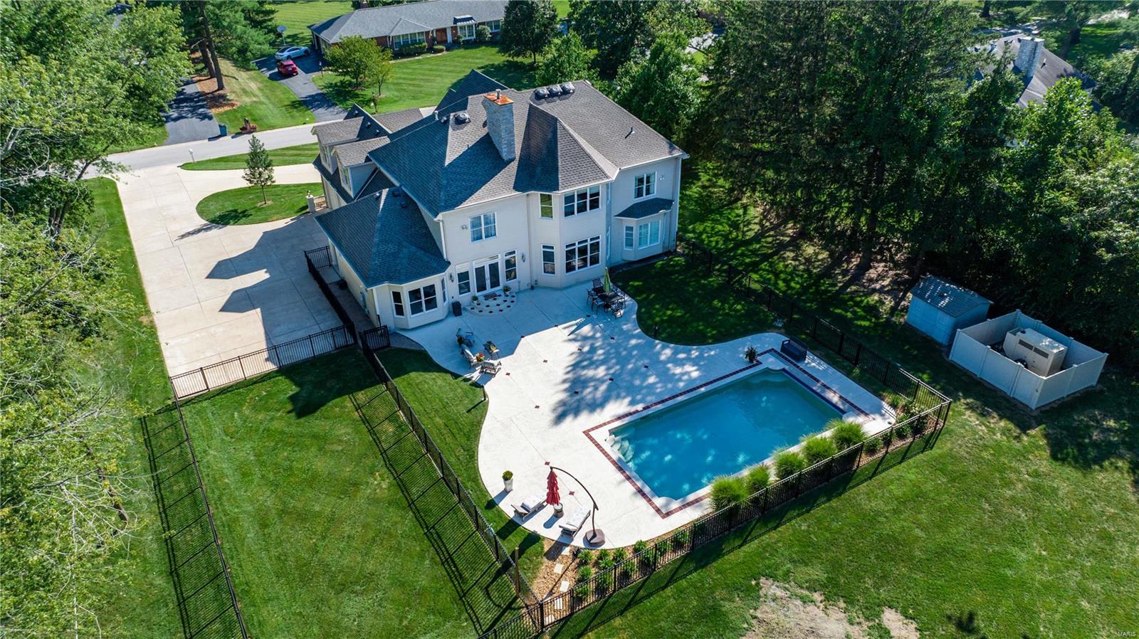 734 Champeix Lane