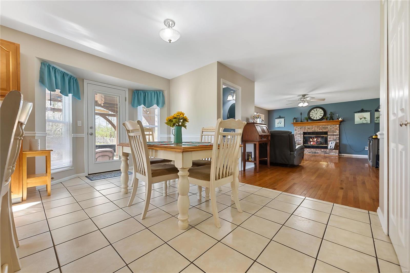961 Searle Court