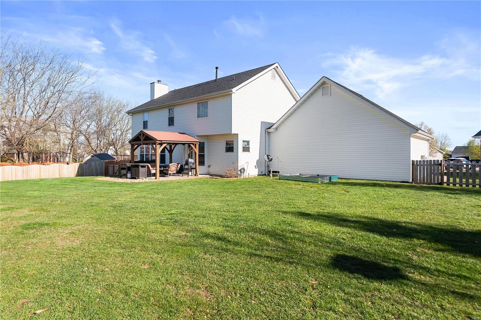 961 Searle Court