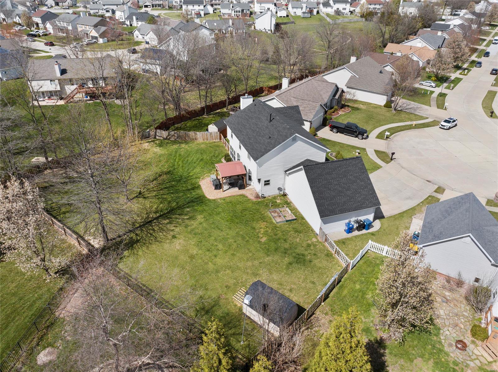 961 Searle Court