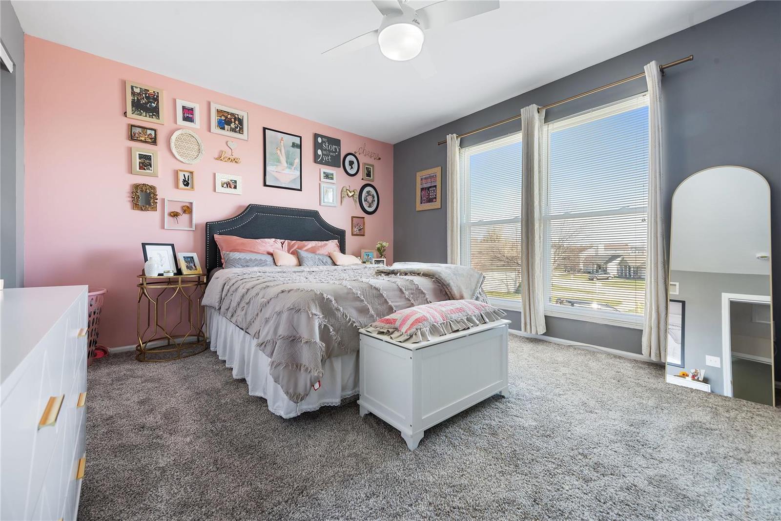961 Searle Court