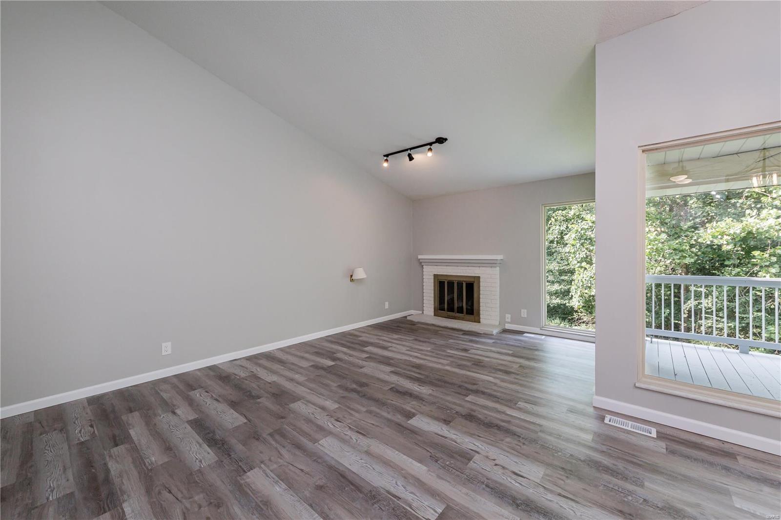 12289 Autumn Hill Drive