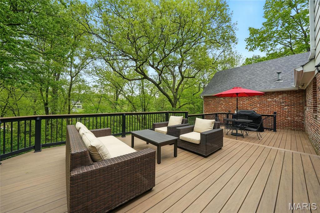 9881 Copper Hill Road