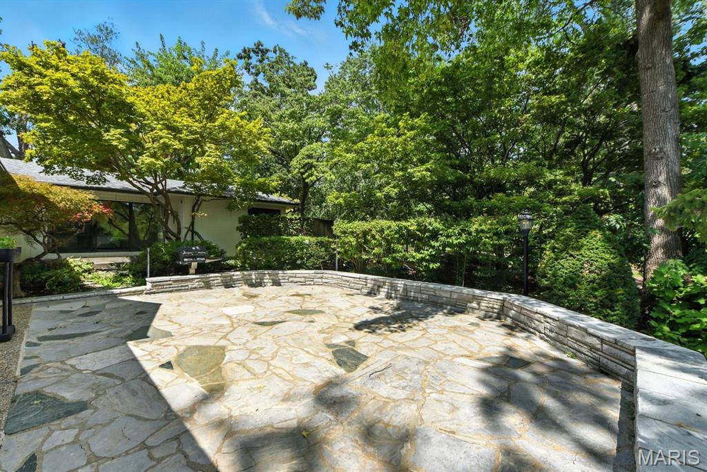 22 Tealwood Drive