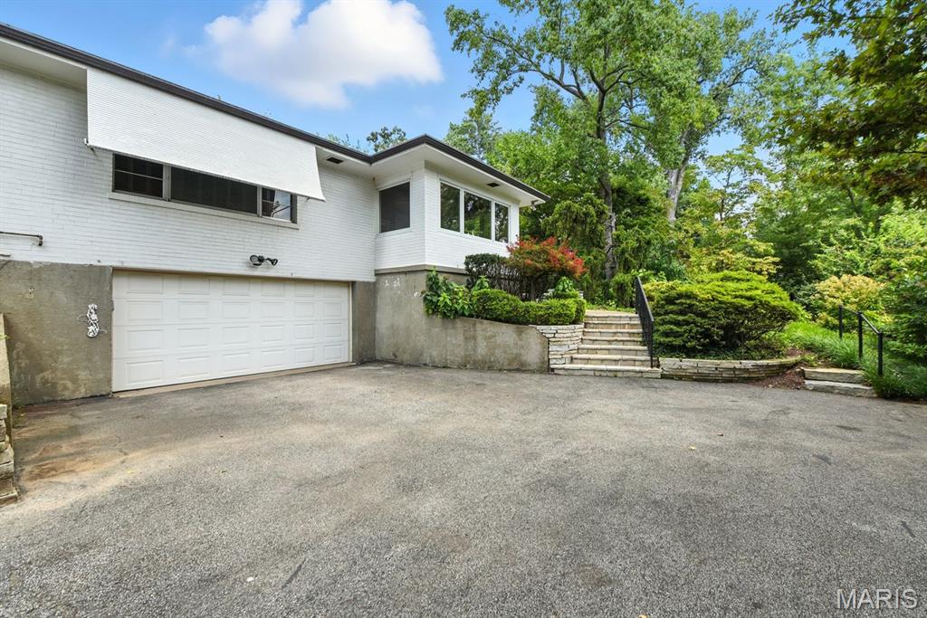 22 Tealwood Drive