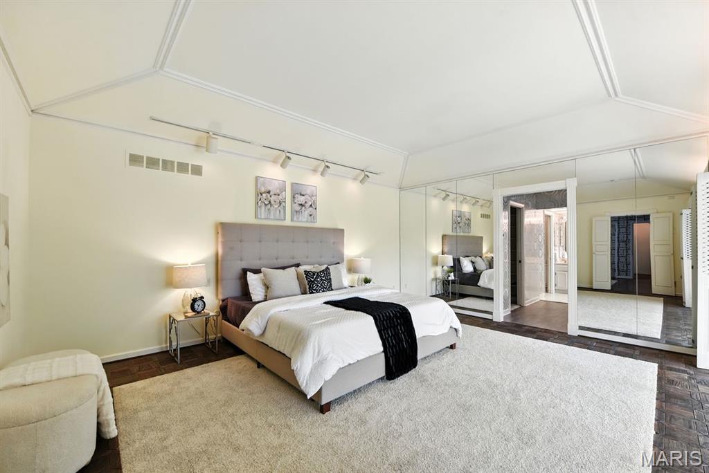 22 Tealwood Drive
