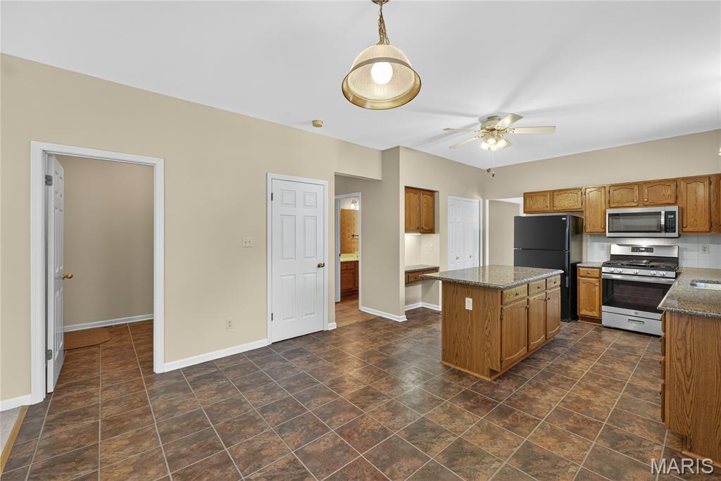 604 Arbor Glen Court