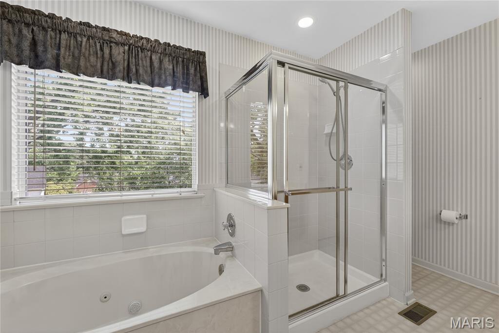 604 Arbor Glen Court