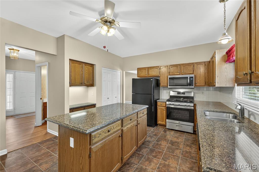 604 Arbor Glen Court