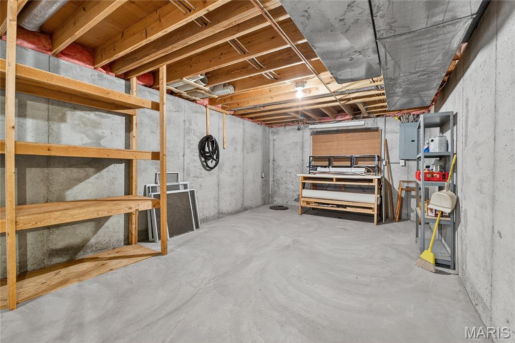 604 Arbor Glen Court