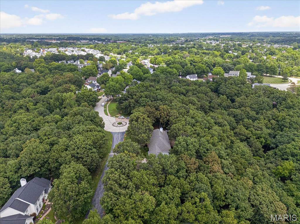 528 Clover Leaf Hill Court