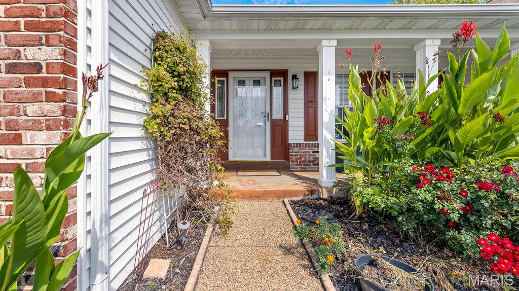 2727 Angle Gate Circle