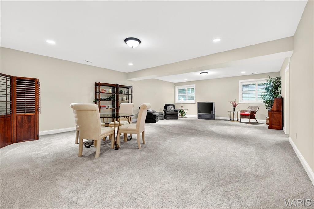 713 Clayton Corners Drive