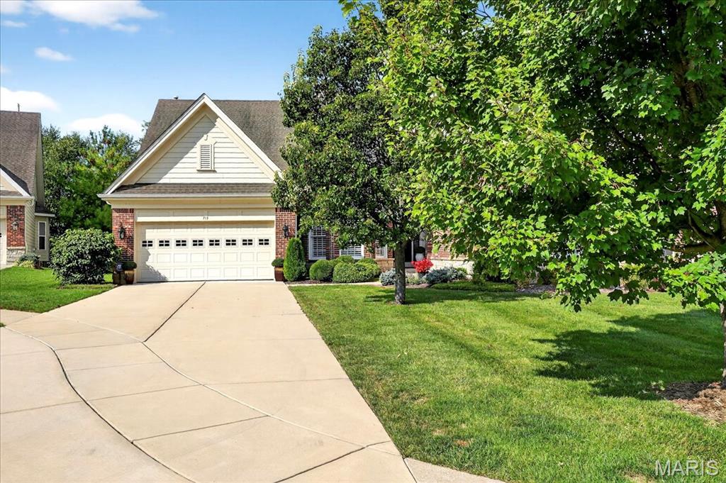 713 Clayton Corners Drive