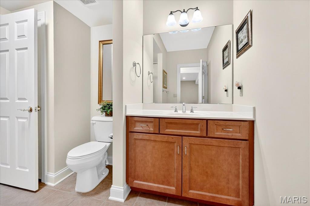 713 Clayton Corners Drive