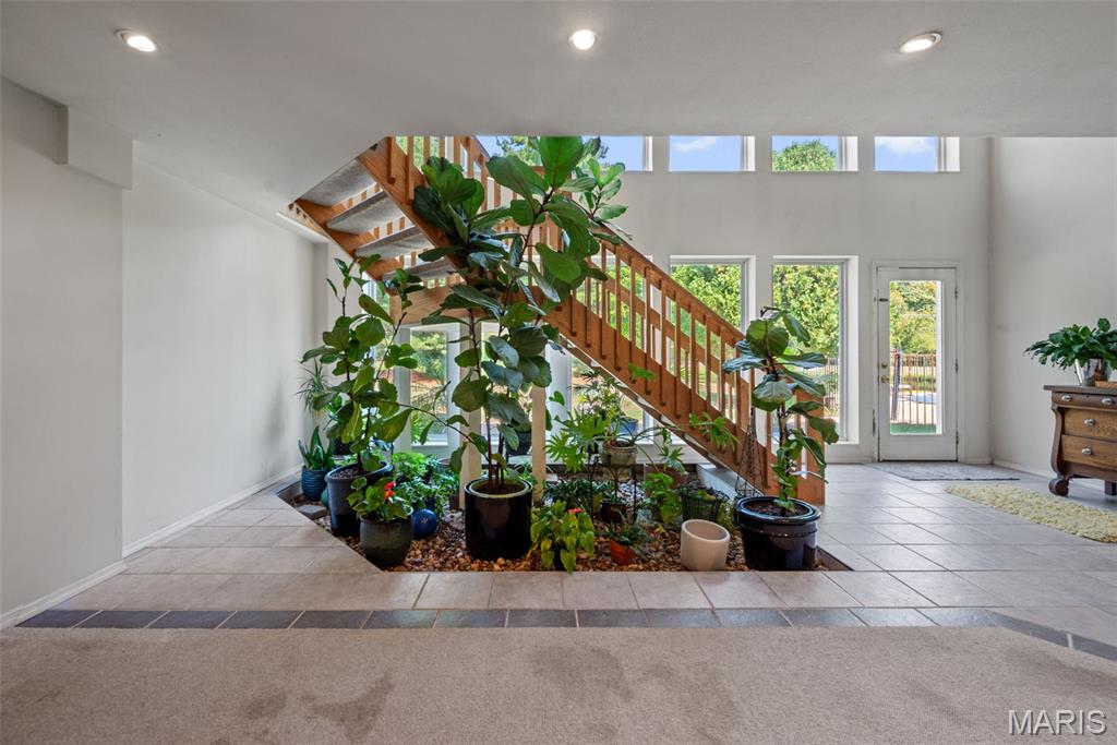 936 Forest Lake Court