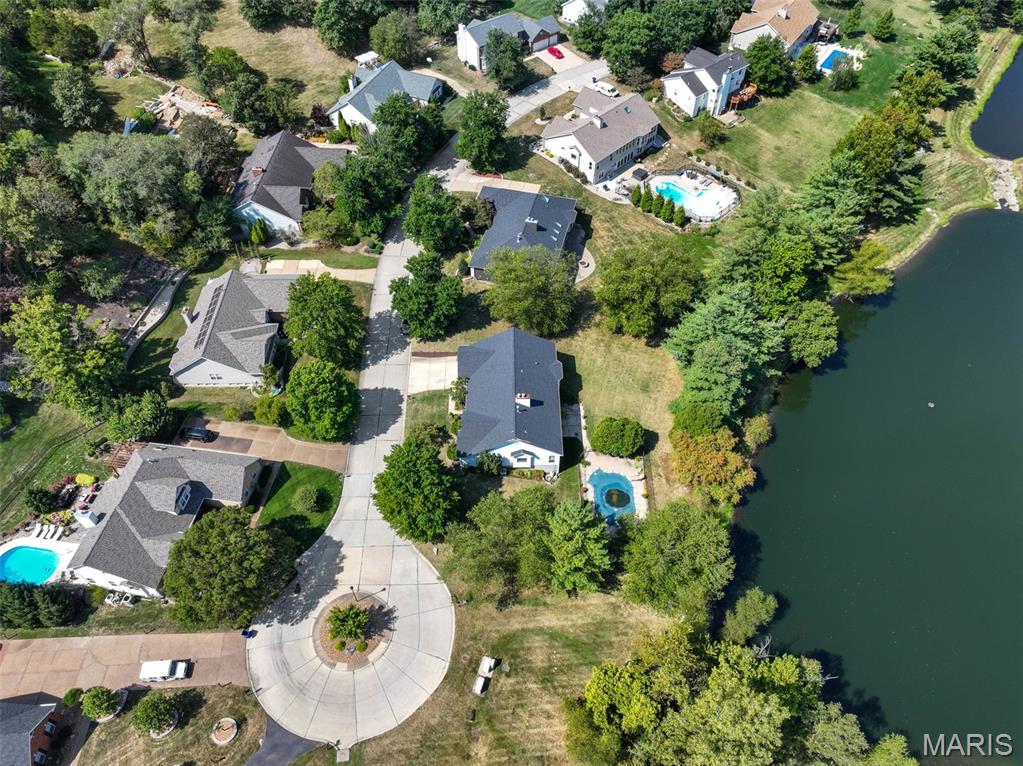 936 Forest Lake Court