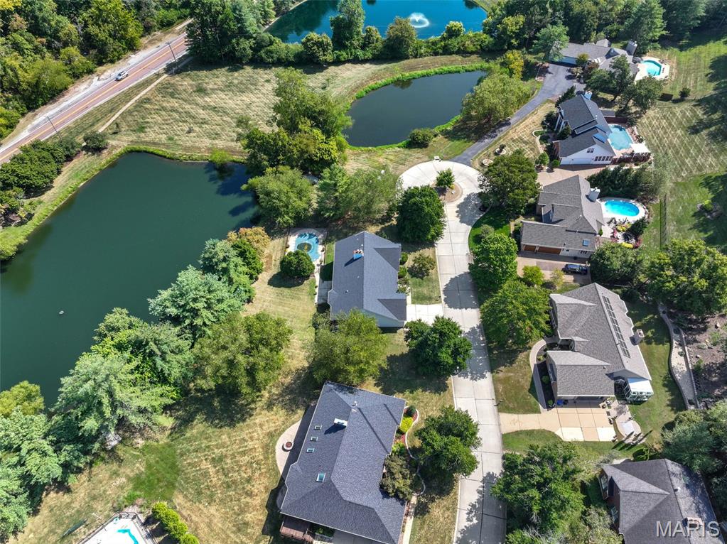 936 Forest Lake Court