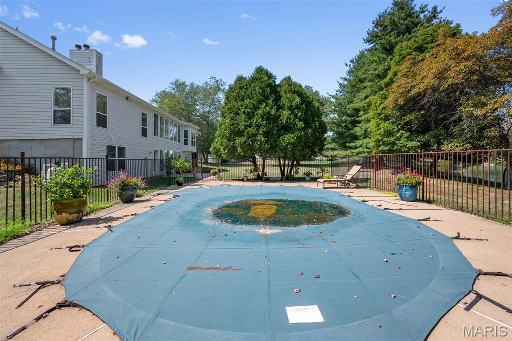 936 Forest Lake Court