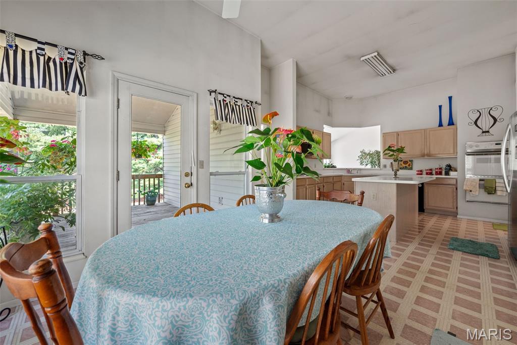 936 Forest Lake Court