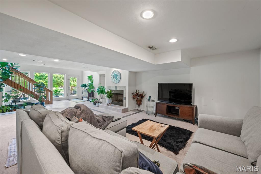 936 Forest Lake Court