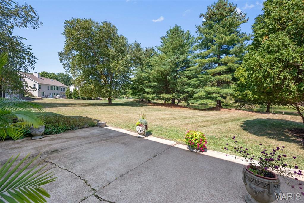 936 Forest Lake Court