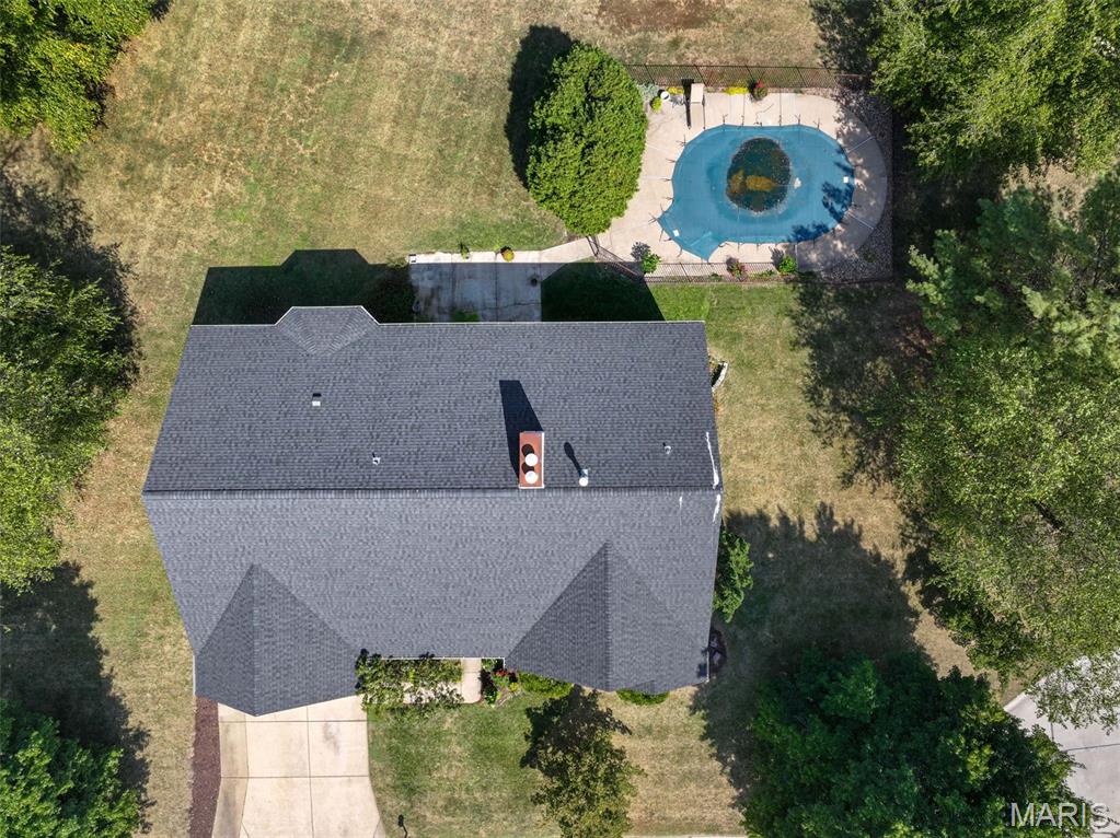 936 Forest Lake Court