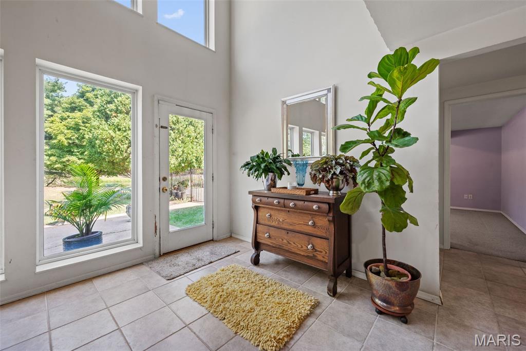 936 Forest Lake Court