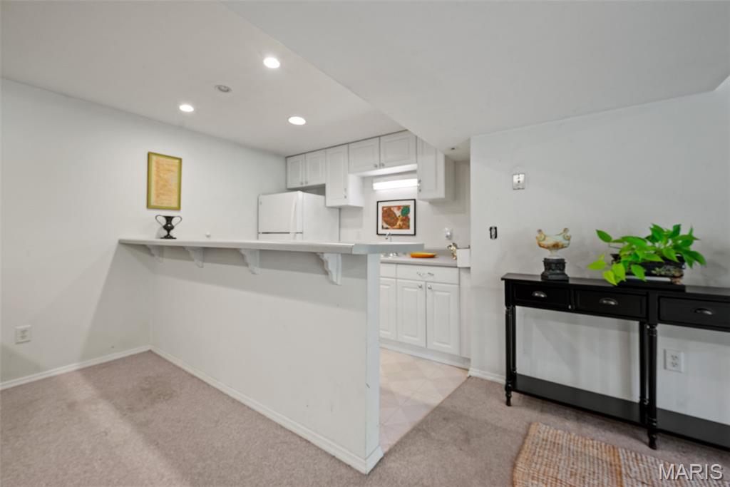 936 Forest Lake Court