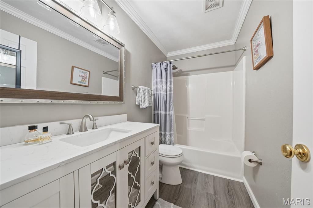 1443 Summerpointe Lane