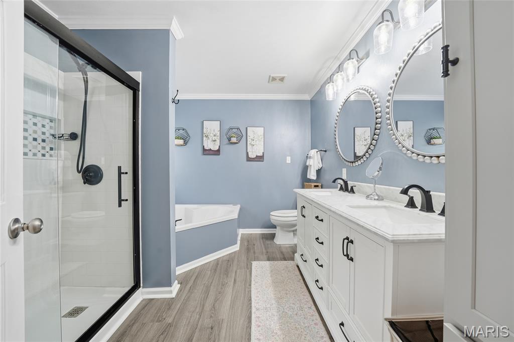 1443 Summerpointe Lane