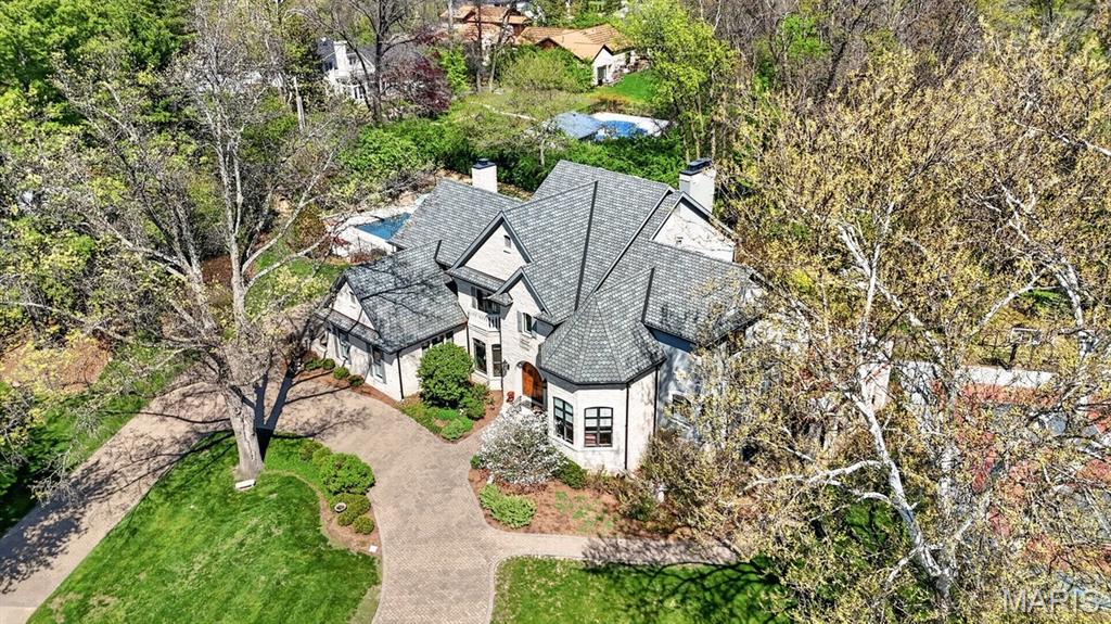 10600 Country View Drive