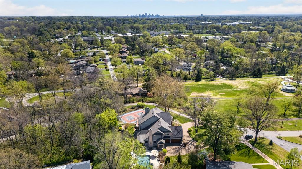 10600 Country View Drive