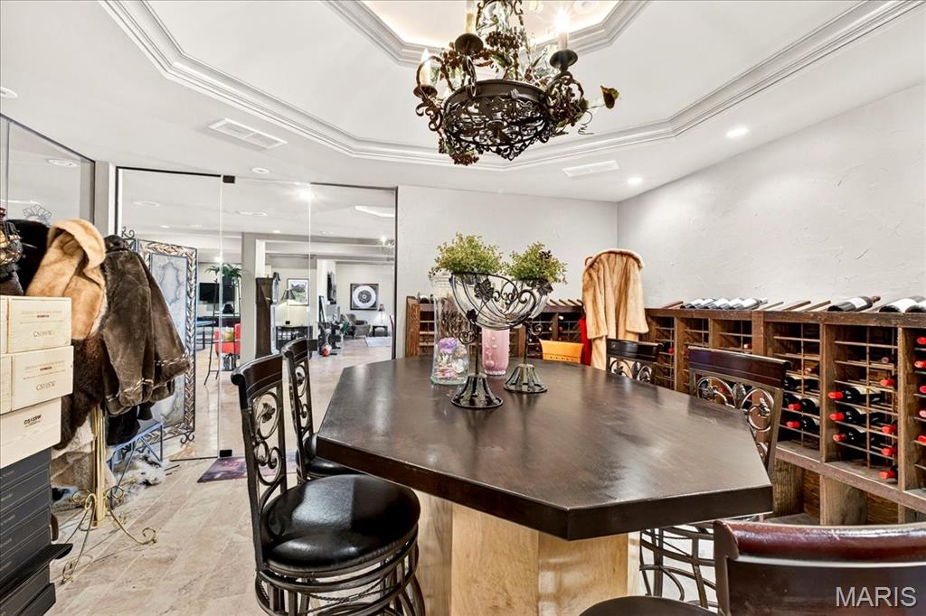 10600 Country View Drive