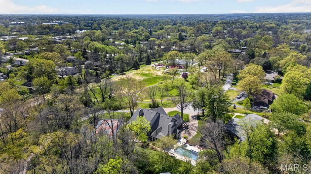 10600 Country View Drive