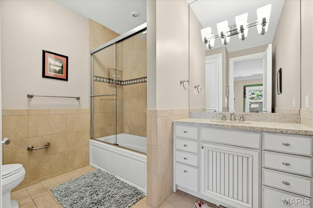 10600 Country View Drive