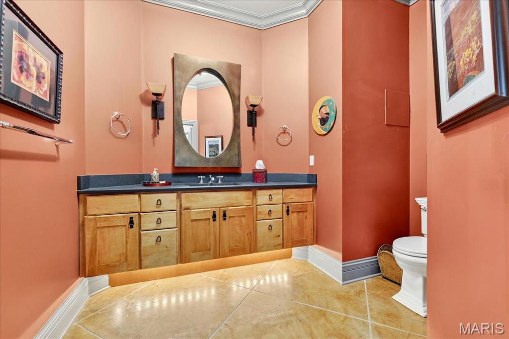 10600 Country View Drive