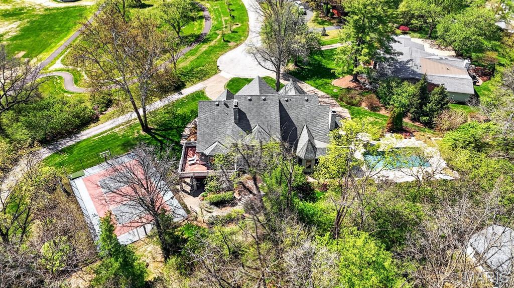 10600 Country View Drive