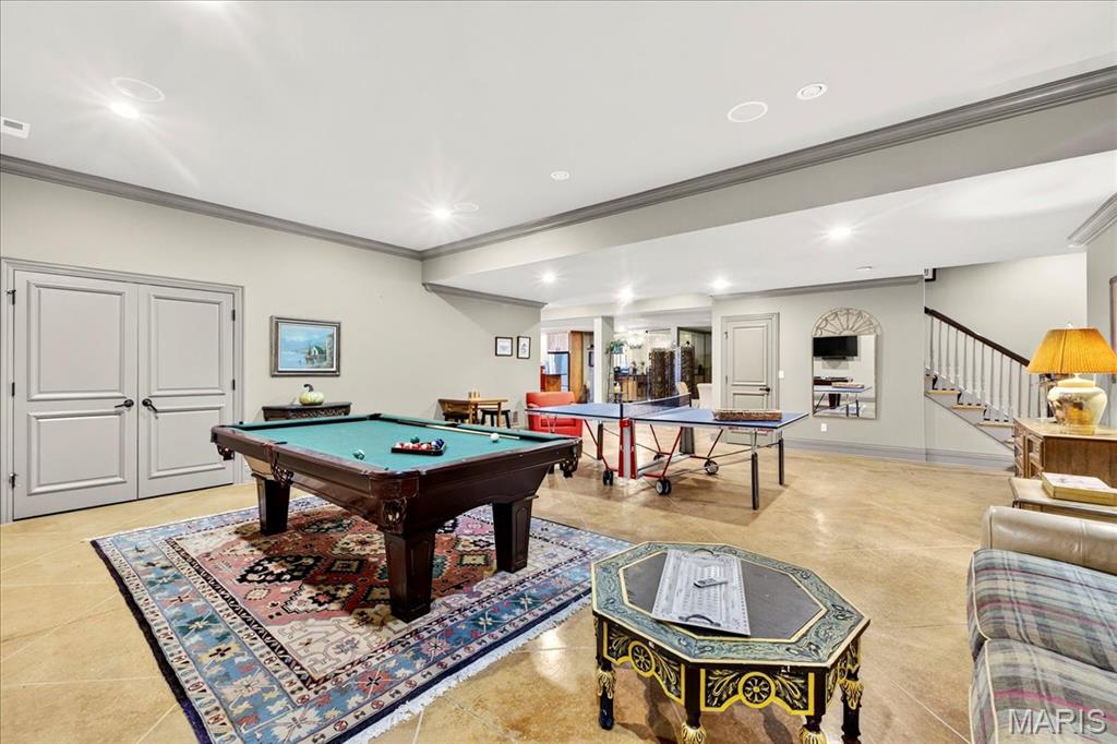 10600 Country View Drive