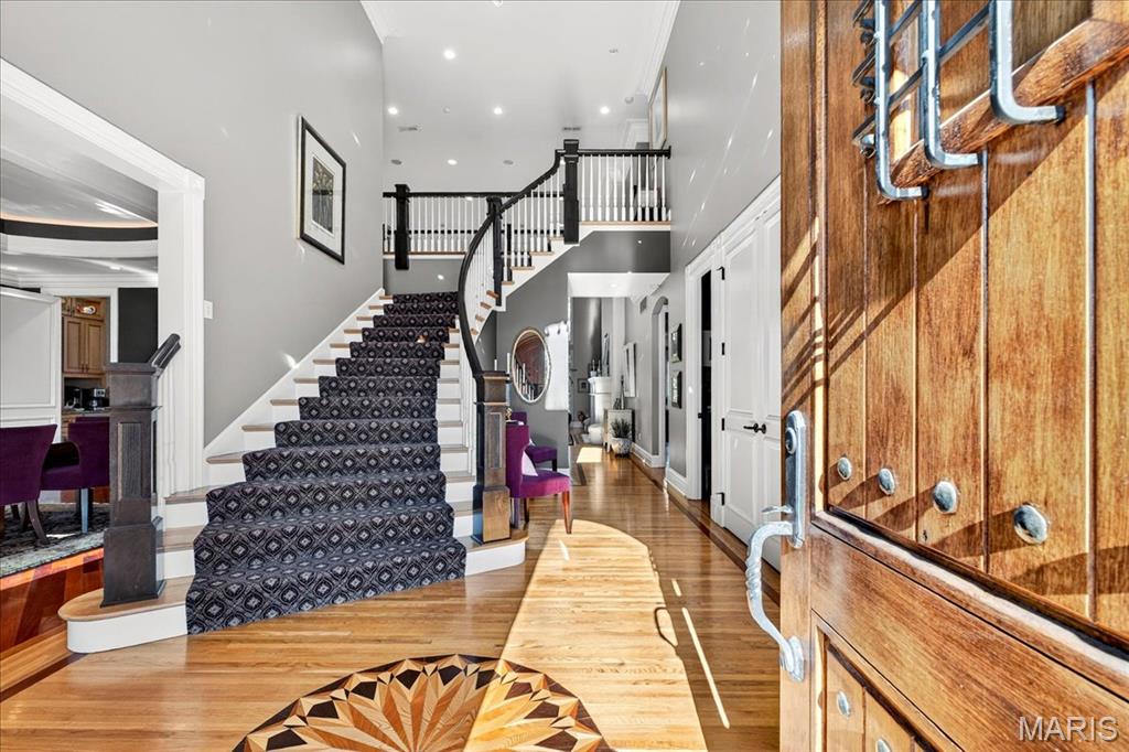 10600 Country View Drive