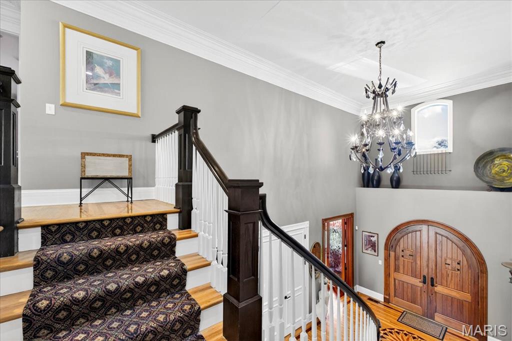 10600 Country View Drive