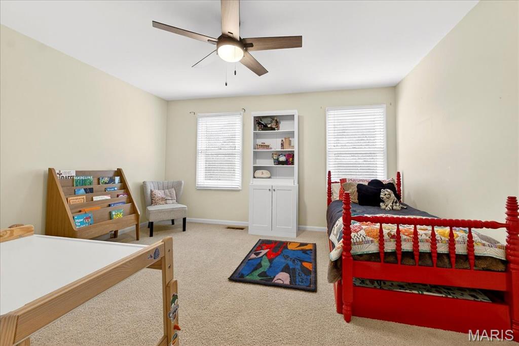 15966 Quiet Oak Road