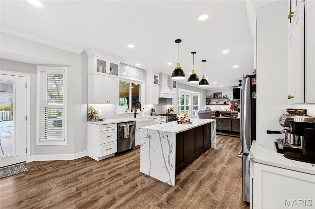 530 Eaglesridge Drive