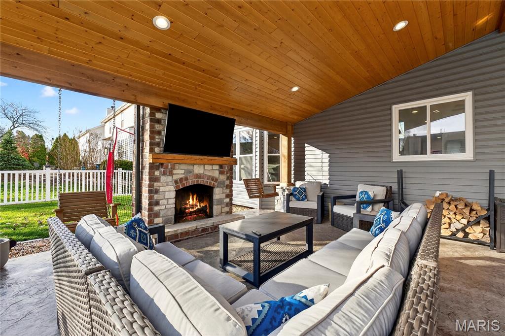 530 Eaglesridge Drive