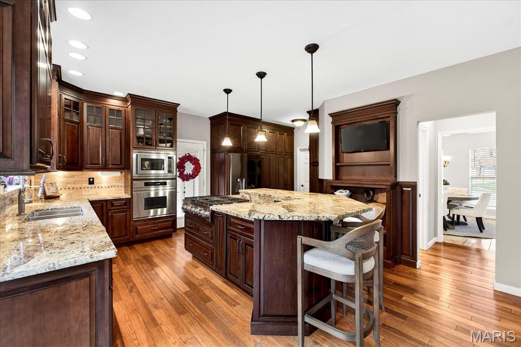 522 Westonridge Court