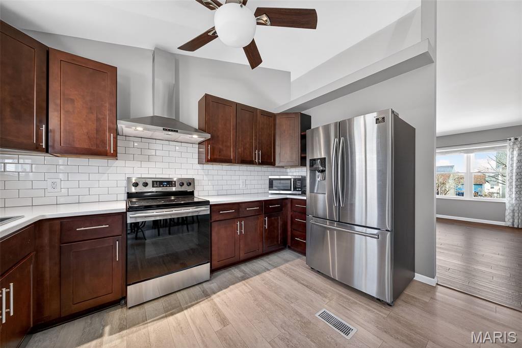 3065 Laurel Village Circle