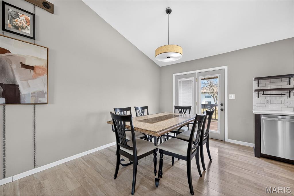 3065 Laurel Village Circle